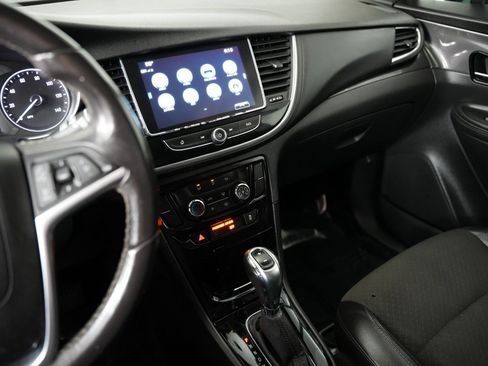 Used 2019 Buick Encore Preferred image 18