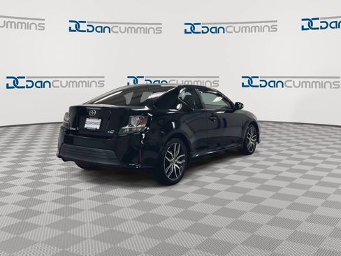 Used 2014 Scion tC FWD image 8