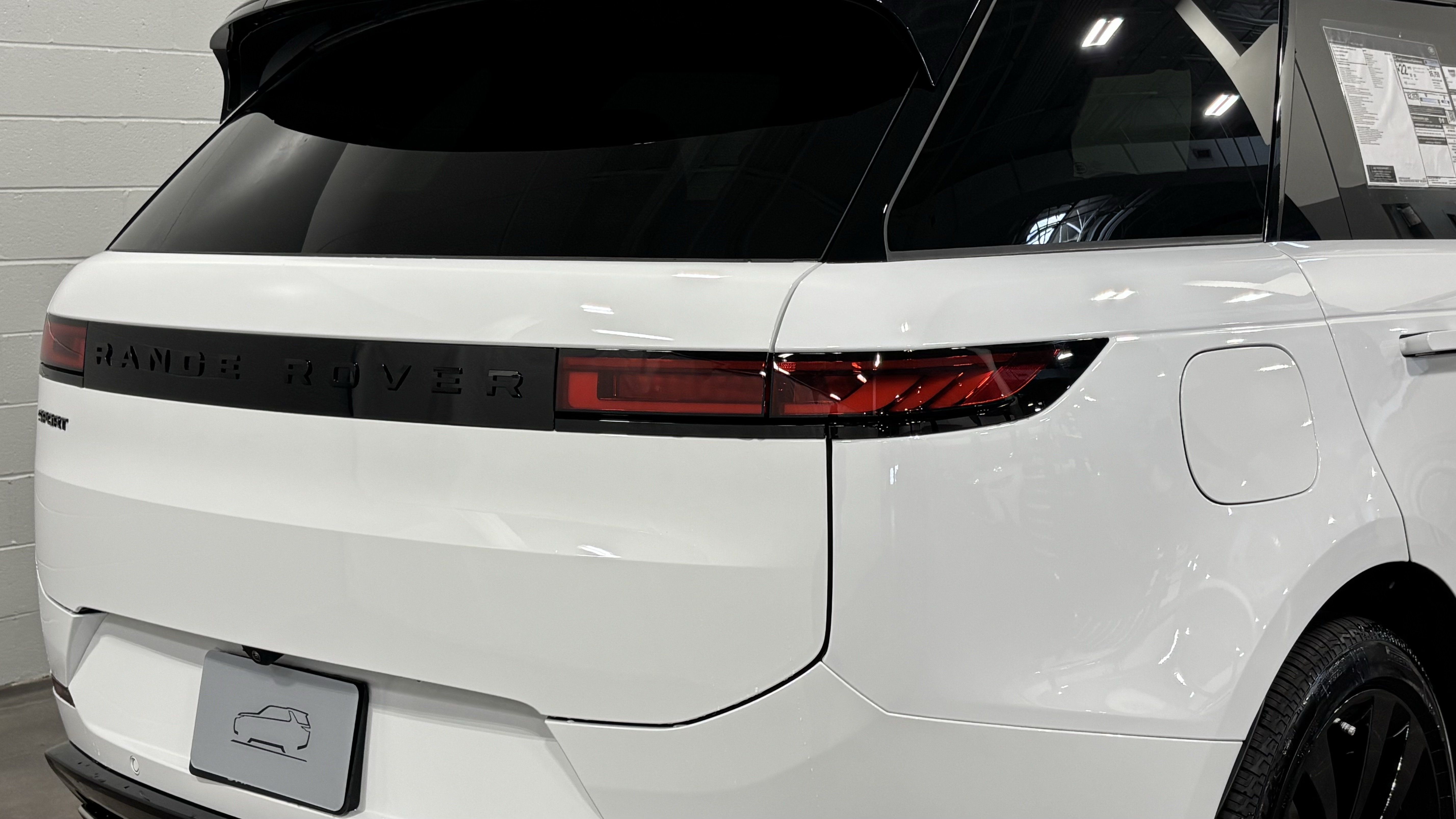 New 2026 Land Rover Range Rover Sport Dynamic SE AWD/4WD image 18
