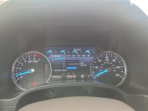 Used 2020 Ford Expedition XLT w/ Equipment Group 202A RWD image 12