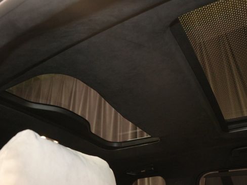 Certified 2023 BMW X7 M60i w/ Executive Package image 27