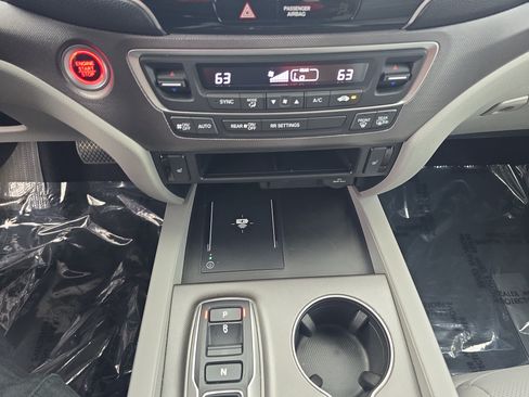 Used 2025 Honda Ridgeline RTL image 23