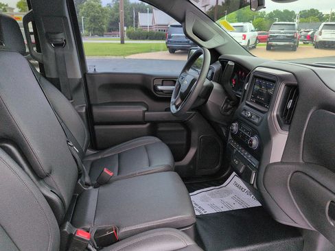 Used 2022 Chevrolet Silverado 1500 W/T w/ WT Safety Package RWD image 10