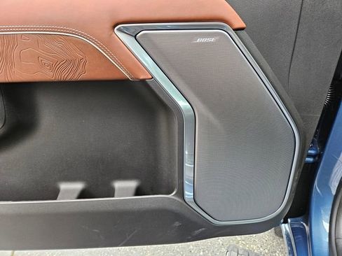 New 2026 GMC Sierra 1500 Denali Ultimate w/ LPO, Utility Wall Package AWD/4WD image 17