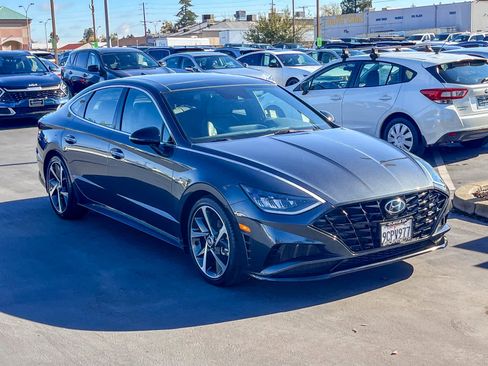 Used 2022 Hyundai Sonata SEL Plus image 5