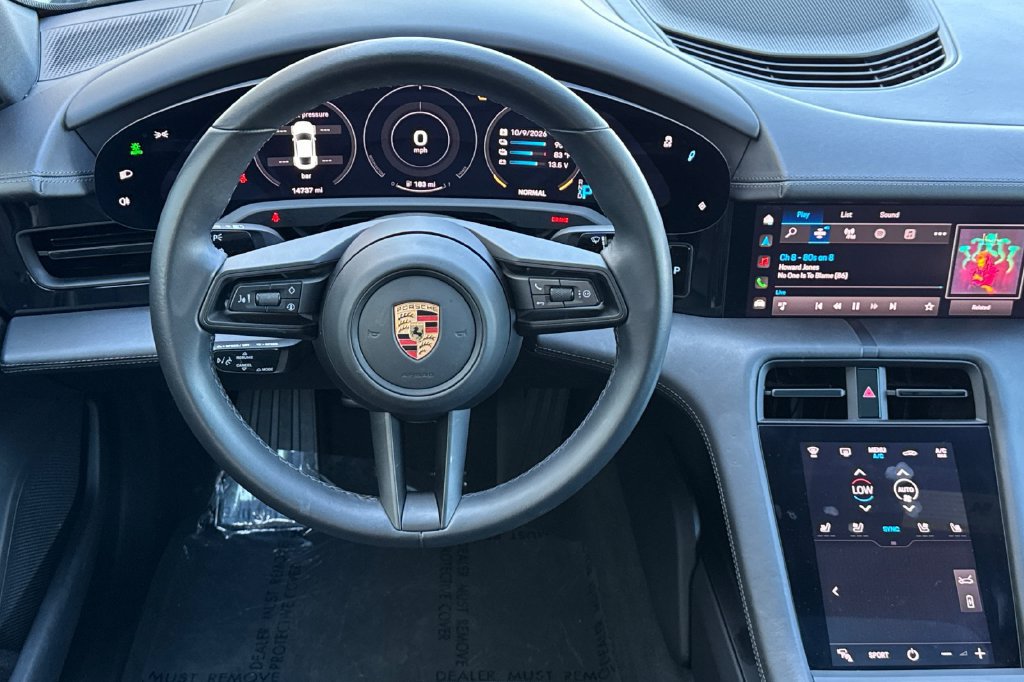 Used 2023 Porsche Taycan RWD image 17