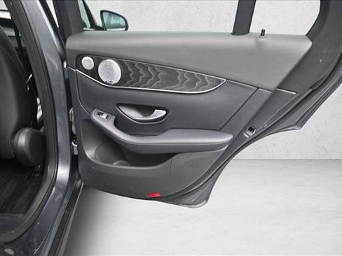 Certified 2018 Mercedes-Benz GLC 300 4MATIC image 27