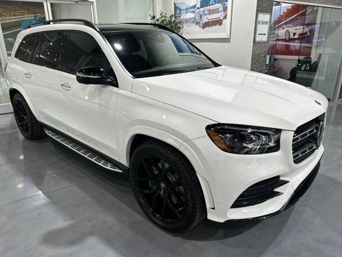 Used 2020 Mercedes-Benz GLS 580 4MATIC image 13