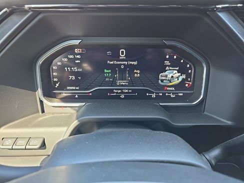 Used 2024 GMC Sierra 2500 AT4 w/ AT4 Premium Plus Package image 32