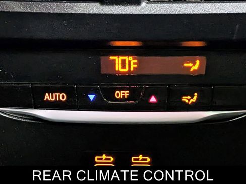 Used 2023 BMW i4 eDrive40 w/ Premium Package image 19