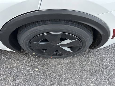 New 2026 Toyota Prius SE image 25