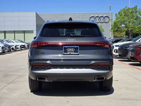 Certified 2025 Audi Q5 Premium Plus AWD/4WD image 9