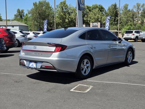 Used 2022 Hyundai Sonata SE FWD image 5