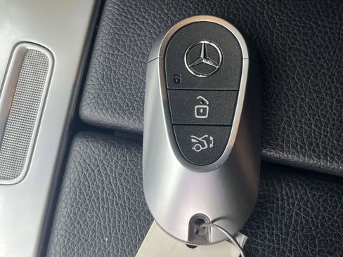 Certified 2024 Mercedes-Benz C 300 4MATIC Sedan image 4