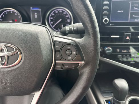 Used 2023 Toyota Camry LE FWD image 33