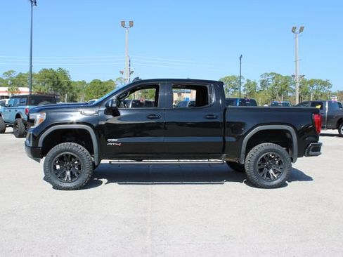 Used 2021 GMC Sierra 1500 AT4 w/ AT4 Premium Package image 6