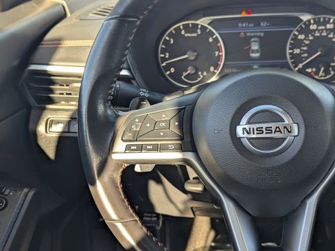 Certified 2022 Nissan Altima 2.5 SR image 24