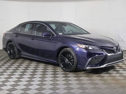 Used 2022 Toyota Camry XSE image 2