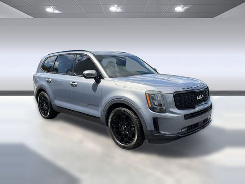 Used 2022 Kia Telluride SX w/ SX Prestige Package AWD/4WD image 6