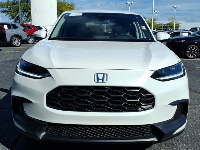 Certified 2026 Honda HR-V LX image 2