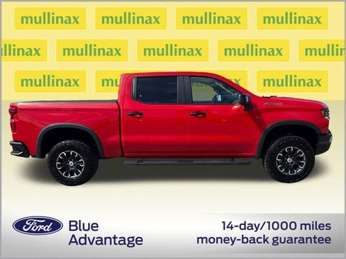 Used 2024 Chevrolet Silverado 1500 ZR2 w/ Technology Package AWD/4WD image 2