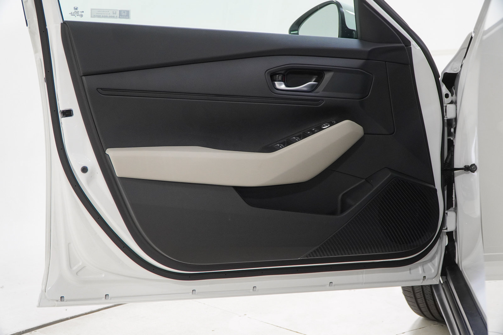 New 2026 Honda Accord LX image 17