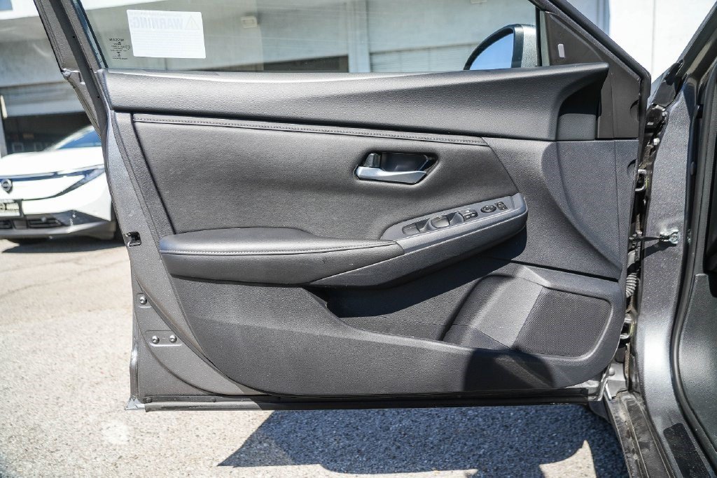 Used 2025 Nissan Sentra SV w/ All-Weather Package FWD image 20