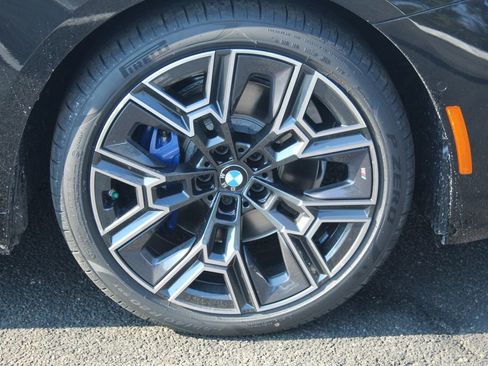 New 2026 BMW 530i xDrive w/ Executive Package AWD/4WD image 12
