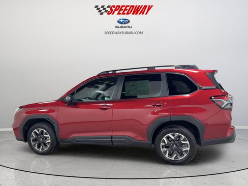 Used 2026 Subaru Forester Premium AWD/4WD image 9