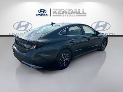 New 2026 Hyundai Sonata Blue FWD image 6