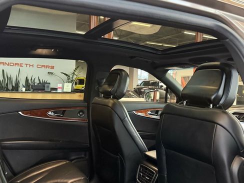 Used 2020 Lincoln Nautilus Reserve w/ Cargo Utility Package image 14