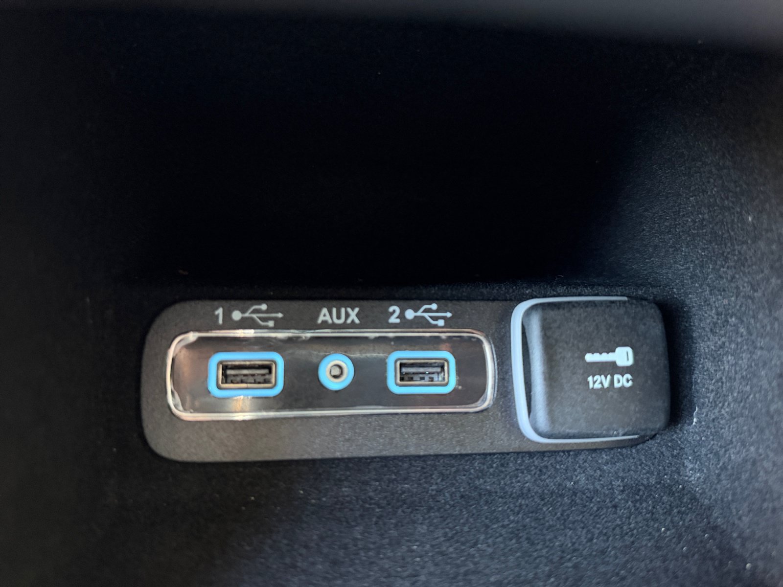 Used 2020 Jeep Grand Cherokee Laredo RWD image 31