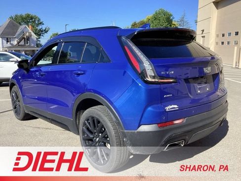 Used 2022 Cadillac XT4 Sport AWD/4WD image 5