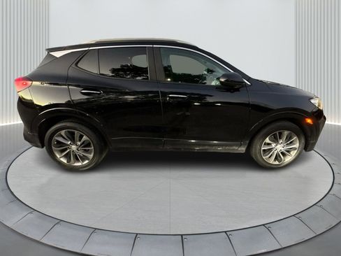 Used 2023 Buick Encore GX Select w/ Sport Touring Package image 4
