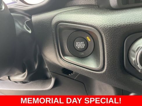 Used 2025 Jeep Wrangler Unlimited Sport AWD/4WD image 20