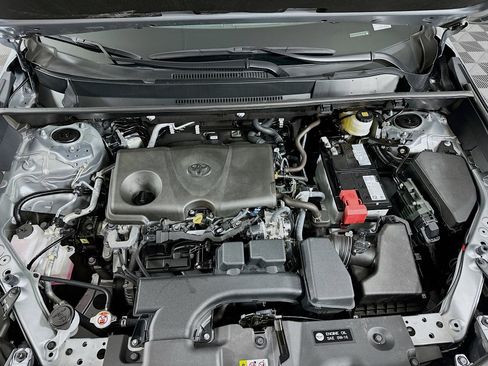 Used 2025 Toyota RAV4 LE image 30