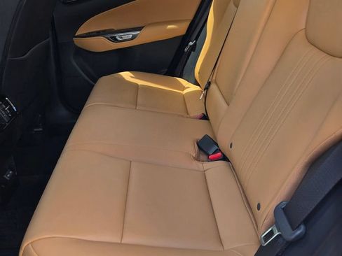Used 2023 Lexus NX 250 FWD w/ Towing Package (2000 Lbs) image 39