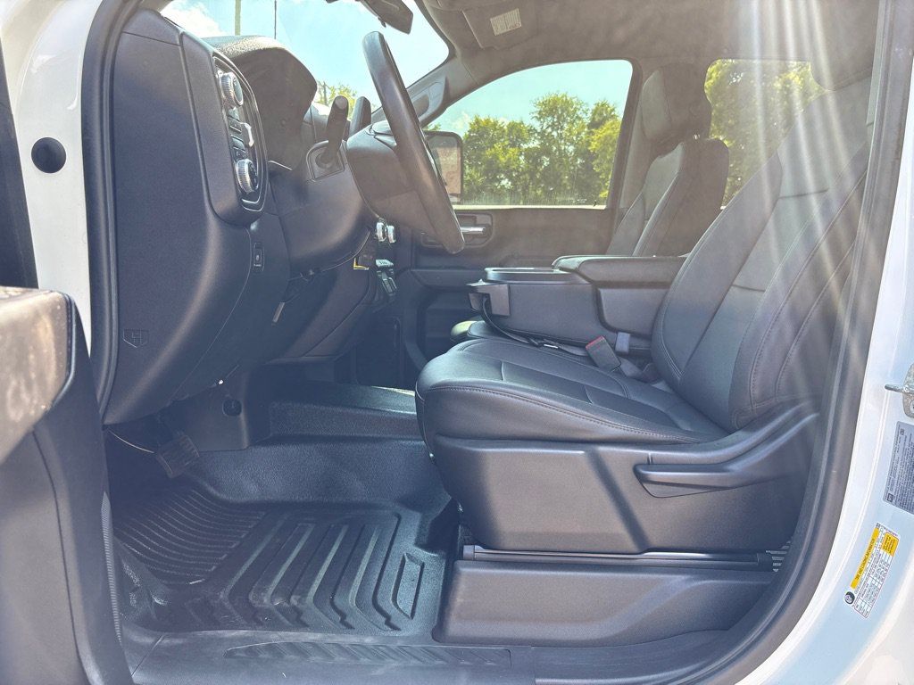 Used 2022 GMC Sierra 2500 Pro w/ Convenience Package AWD/4WD image 17