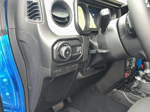 New 2026 Jeep Wrangler Unlimited Sport image 20