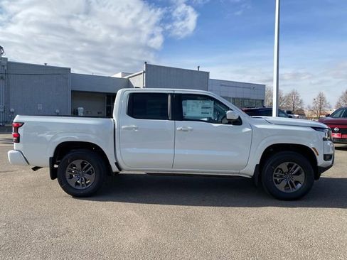 New 2026 Nissan Frontier SV image 6