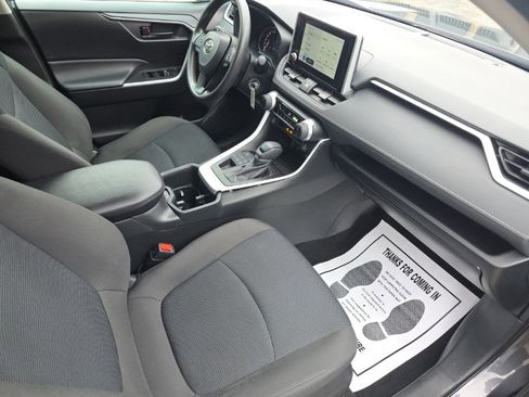 Used 2024 Toyota RAV4 LE image 18