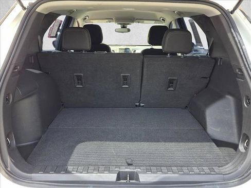 Used 2021 Chevrolet Equinox LS FWD image 6