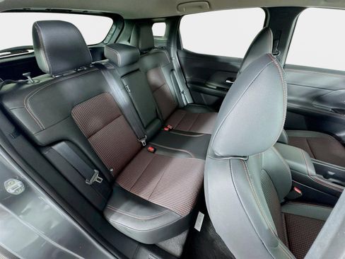 New 2026 Nissan Kicks SR FWD image 24