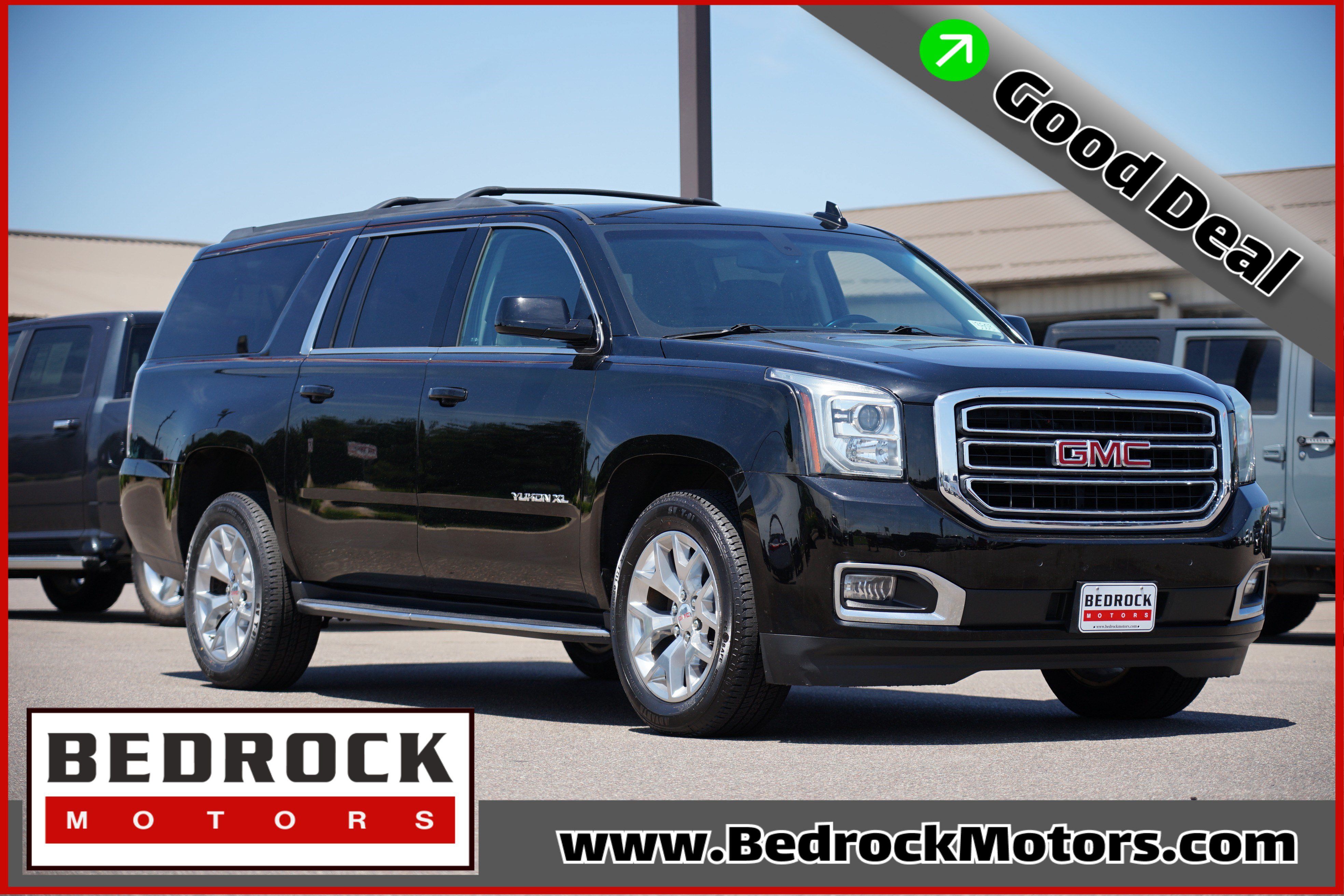 Used 2019 GMC Yukon XL SLE w/ SLE Value Package AWD/4WD image 1
