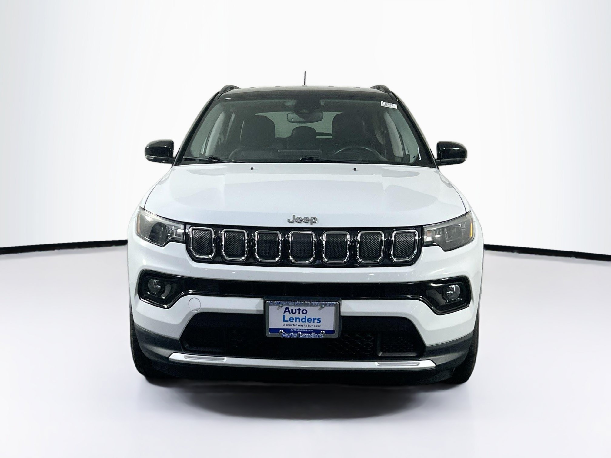Used 2022 Jeep Compass Limited AWD/4WD image 2