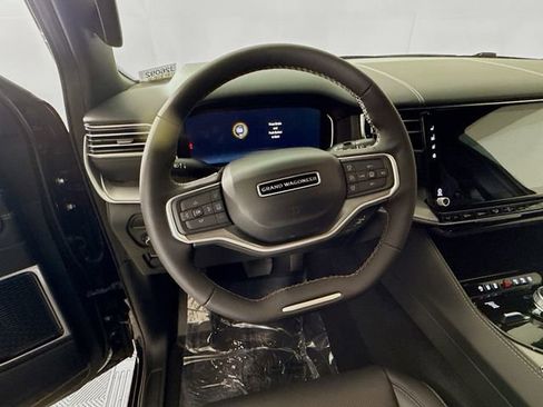 New 2026 Jeep Grand Wagoneer Limited AWD/4WD image 11