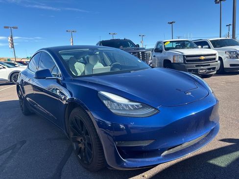 Used 2020 Tesla Model 3 Standard Range Plus image 5