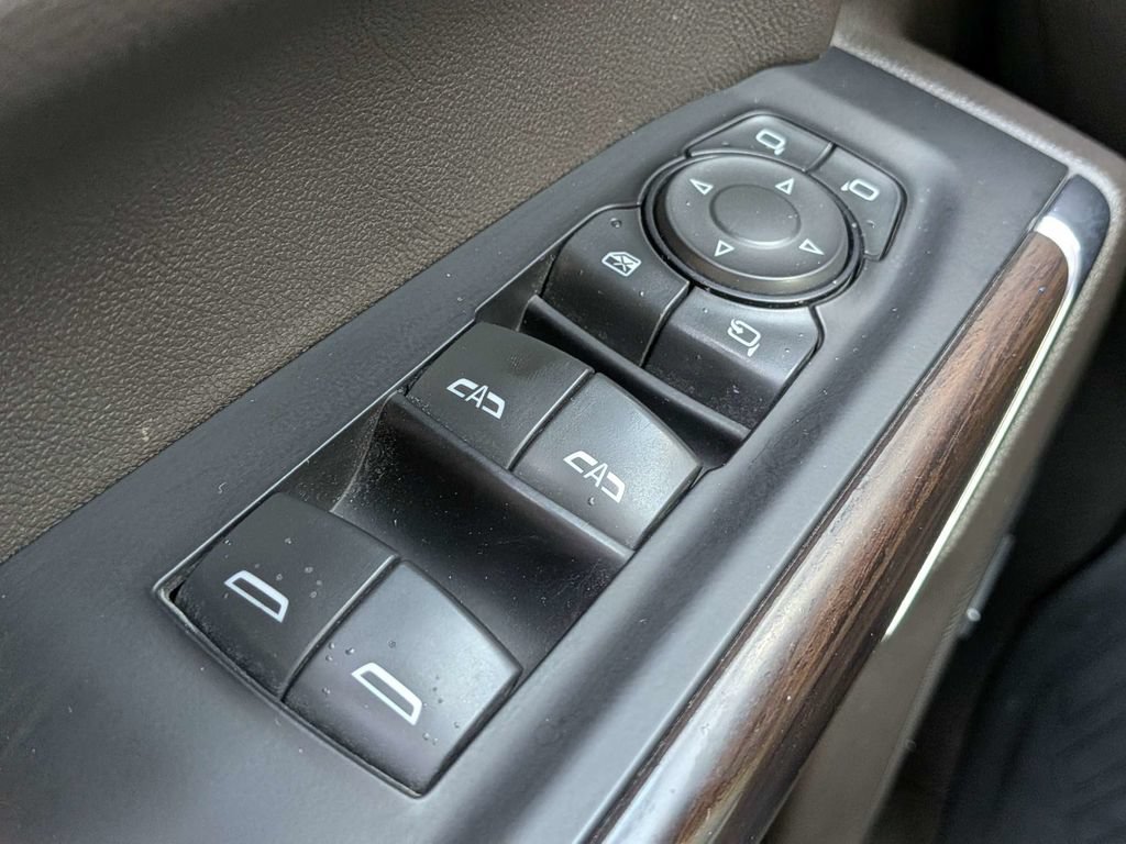 Used 2019 GMC Sierra 1500 SLT w/ SLT Premium Plus Package AWD/4WD image 23