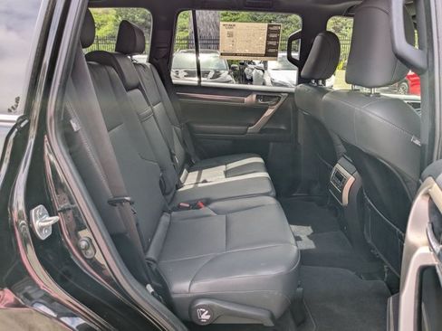 Used 2020 Lexus GX 460 Premium w/ Premium Package AWD/4WD image 22