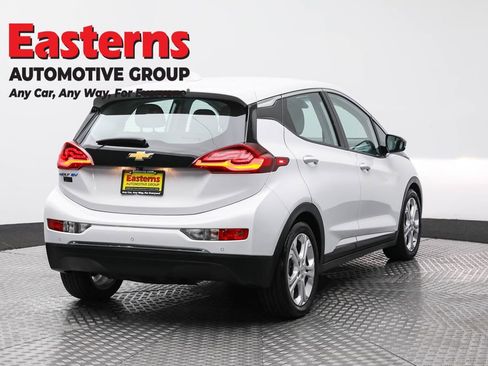 Used 2021 Chevrolet Bolt LT image 5